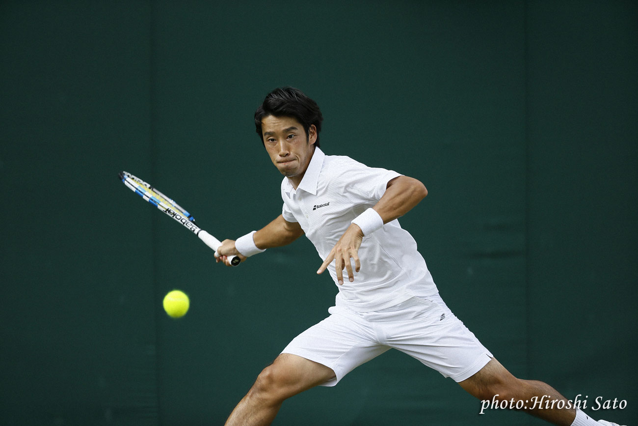 日本男子として3人目のツアー優勝を果たした杉田祐一が会見
