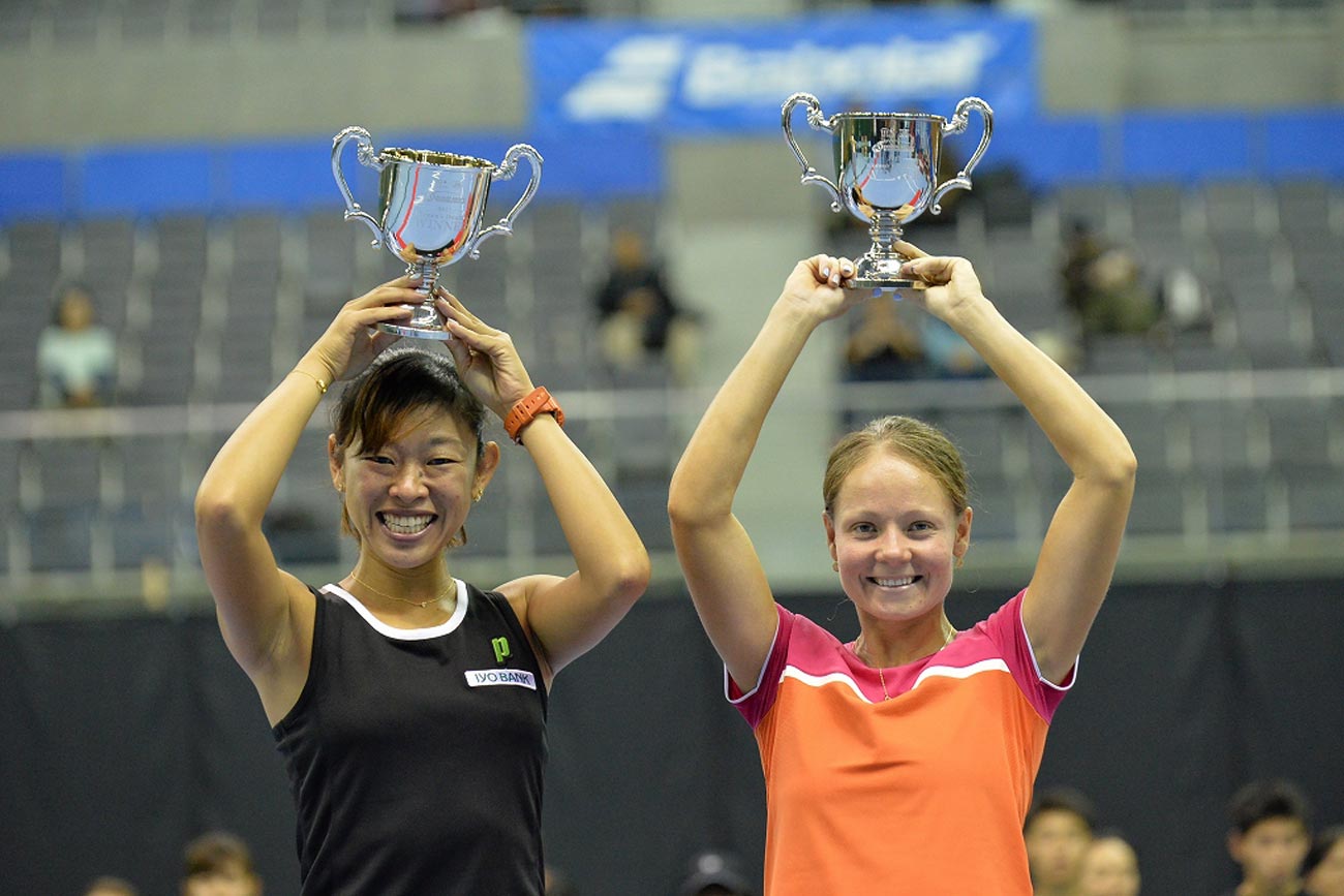 【ダンロップ・スリクソンワールドチャレンジ】女子複で波形純理組が優勝